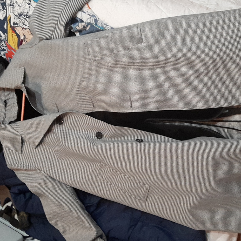 Houndstooth jacket with soft interior